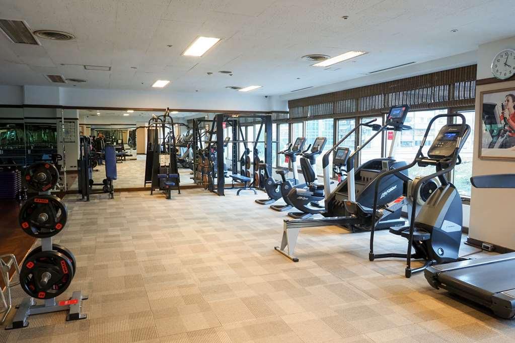 The Howard Plaza Hotel Taipei Facilități foto The gym at the hotel