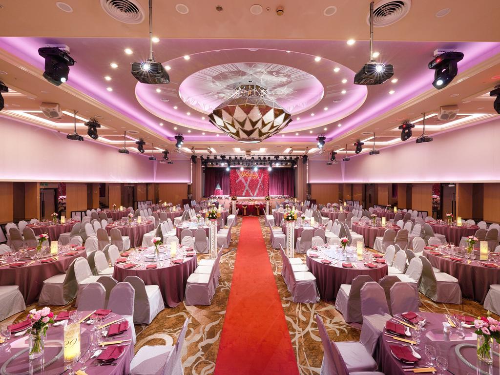 The Howard Plaza Hotel Taipei Exterior foto The ballroom of the hotel